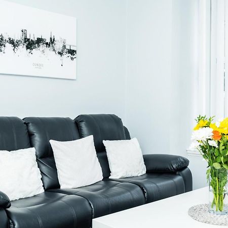 Central Serviced Apartments - 2 Bedroom - Ground Floor - Monthly & Weekly Bookings Welcome - Free Street Parking - 2 Double Beds - Wifi - Smart Tvs In Rooms - Fully Equipped - Heating 24-7 - Contractor & Short Stay Favourite Данди Экстерьер фото