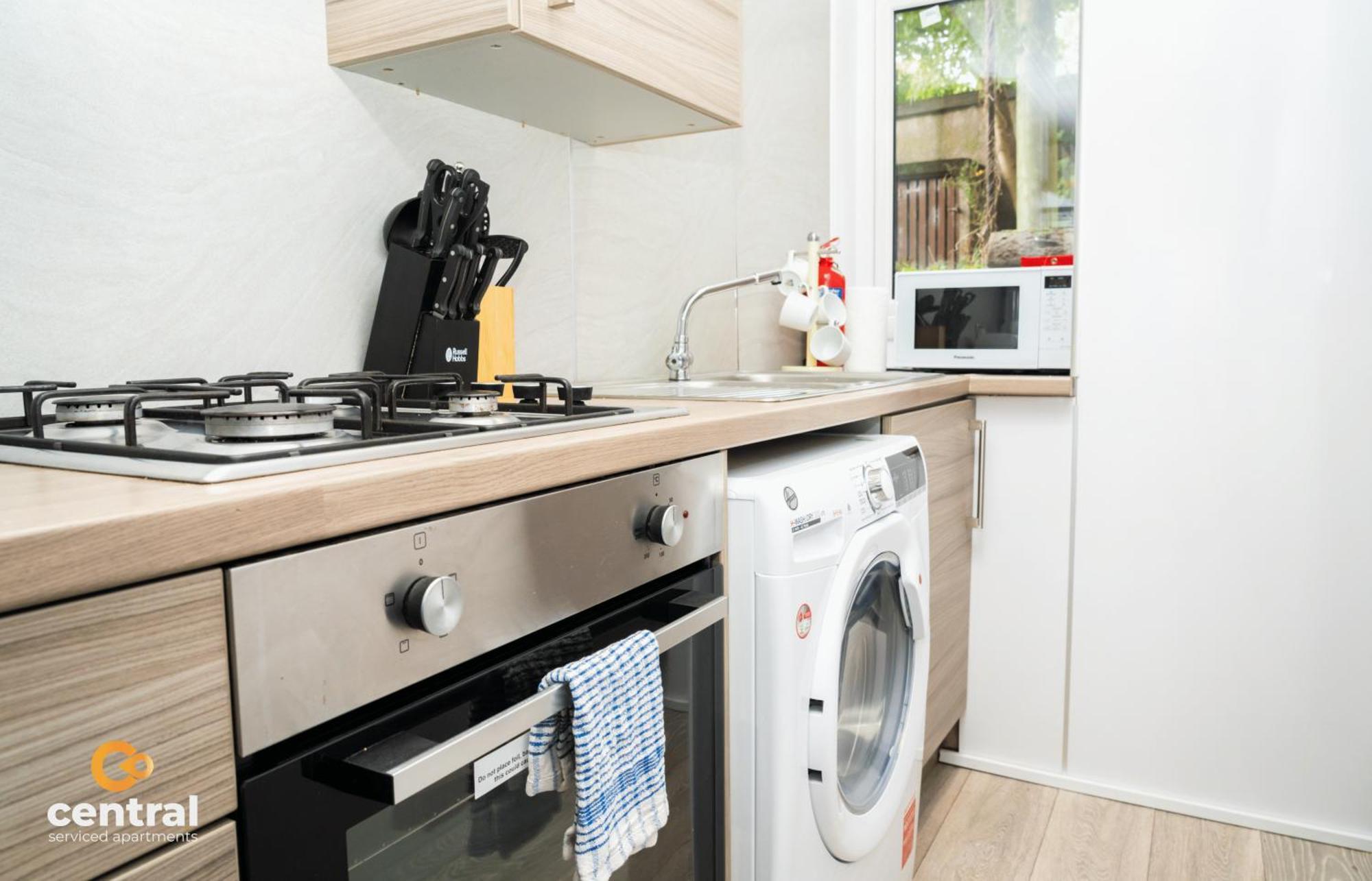 Central Serviced Apartments - 2 Bedroom - Ground Floor - Monthly & Weekly Bookings Welcome - Free Street Parking - 2 Double Beds - Wifi - Smart Tvs In Rooms - Fully Equipped - Heating 24-7 - Contractor & Short Stay Favourite Данди Экстерьер фото