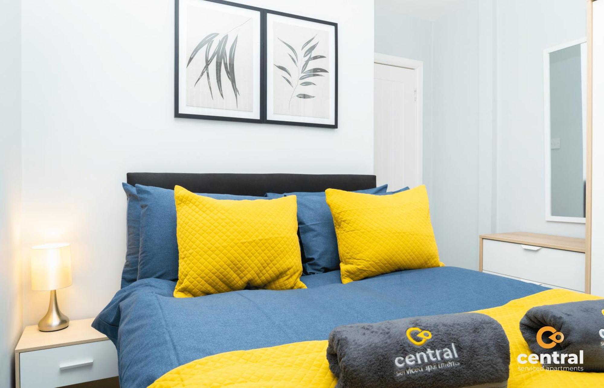 Central Serviced Apartments - 2 Bedroom - Ground Floor - Monthly & Weekly Bookings Welcome - Free Street Parking - 2 Double Beds - Wifi - Smart Tvs In Rooms - Fully Equipped - Heating 24-7 - Contractor & Short Stay Favourite Данди Экстерьер фото